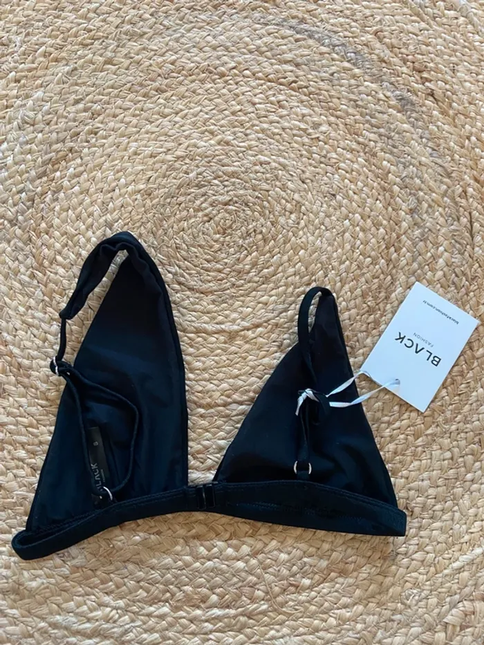 Haut de maillot noir original Taille S - photo numéro 2