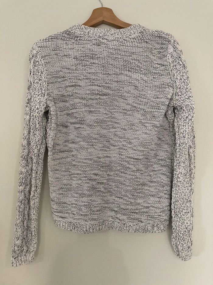 Pull blanc et gris - photo numéro 5
