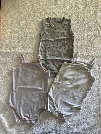 T12mois lot 3 bodys bretelles