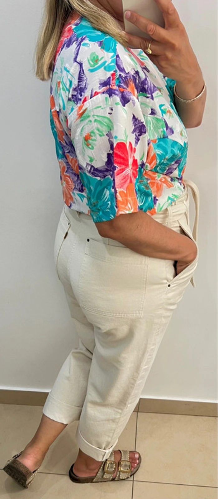 🌺 Blouse  fleurie multicolore – Petite Trend Taille : M - photo numéro 6