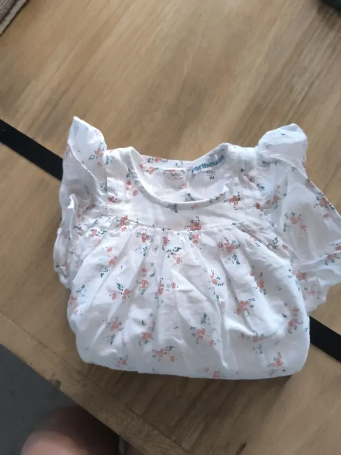 Robe fleurie 6 mois - photo numéro 2