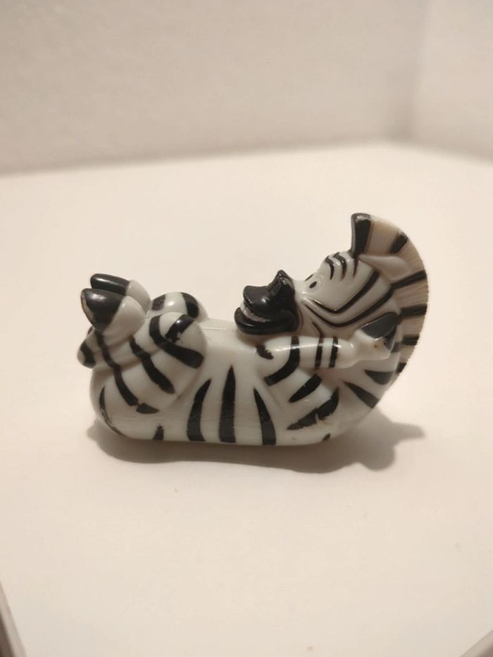 figurine marty Madagascar Nestlé - photo numéro 2