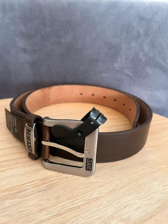 Ceinture véritable cuir 95cm neuve avec étiquette