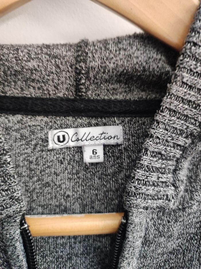 Gilet gris 6 ans - photo numéro 3