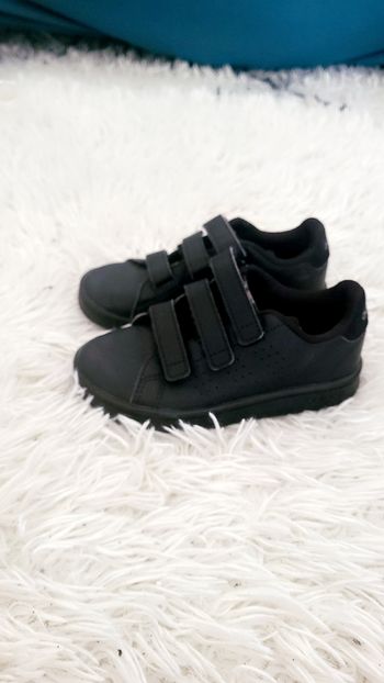 Baskets noires 28.5
