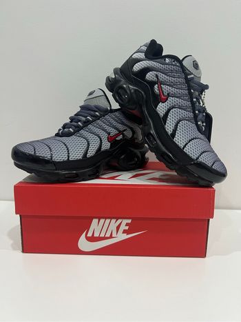Chaussure Nike TN