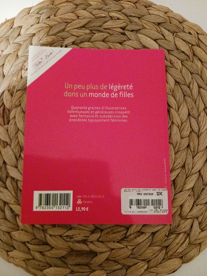 Un peu de légèreté dans un monde de filles - photo numéro 2