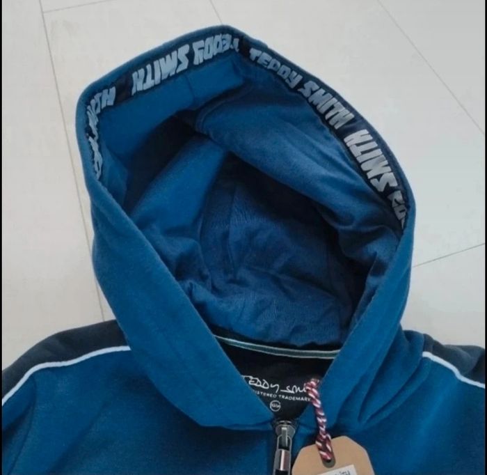 Sweat zippé à capuche - photo numéro 4