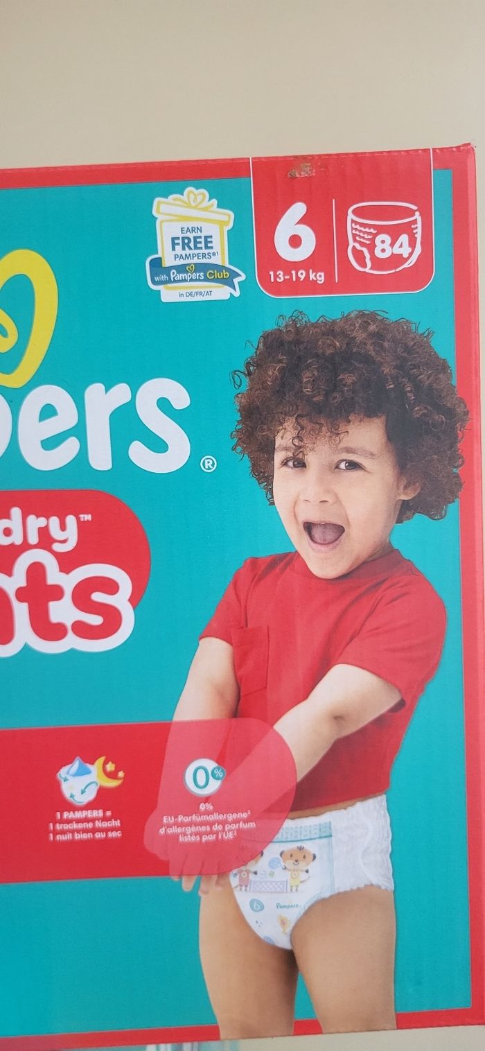 lots 2 cartons pampers baby-dry pants taille 6( 168 pants) - photo numéro 2