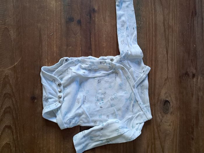 Lot vêtements 1 mois garçons - photo numéro 9