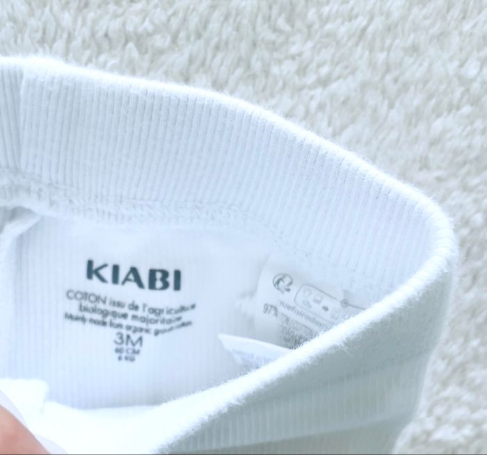 Legging blanc neuf « Kiabi » taille 3 mois - photo numéro 2