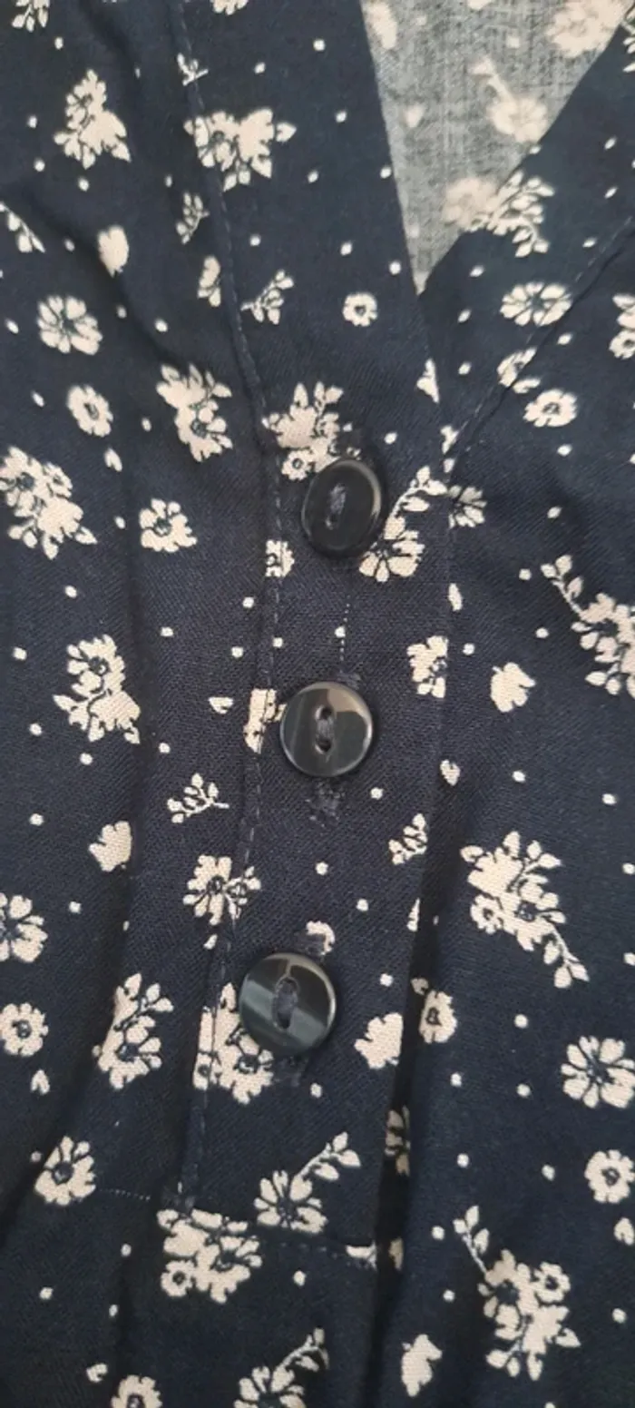 Blouse femme neuve - photo numéro 3