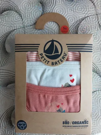 Lot de 3 jolies culottes 5 ans