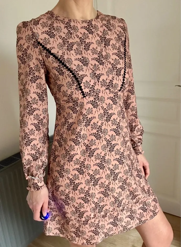 Robe rose clair à fleurs m Morgan T38 m Très bon état - photo numéro 3