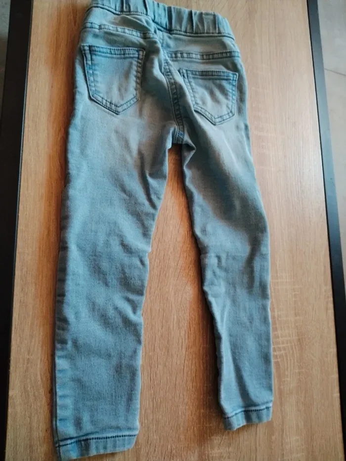 Jeans licorne 4 ans - photo numéro 5