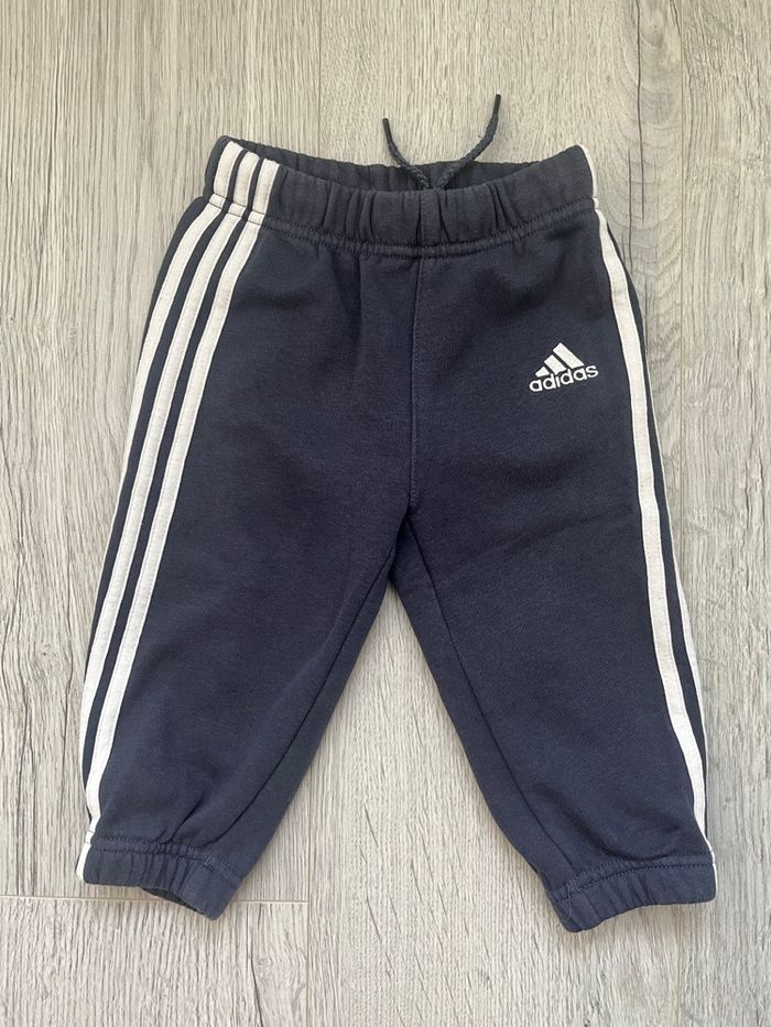 Ensemble jogging Adidas – 6-9 mois - photo numéro 4