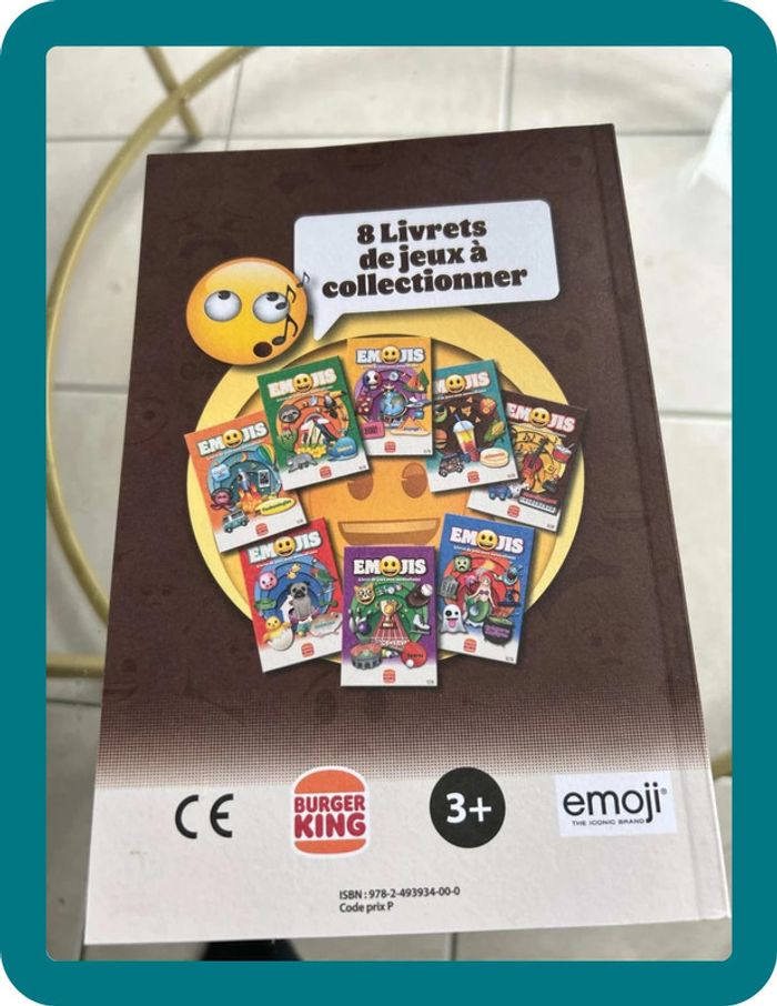 Emojis livret de jeux avec autocollants - photo numéro 3