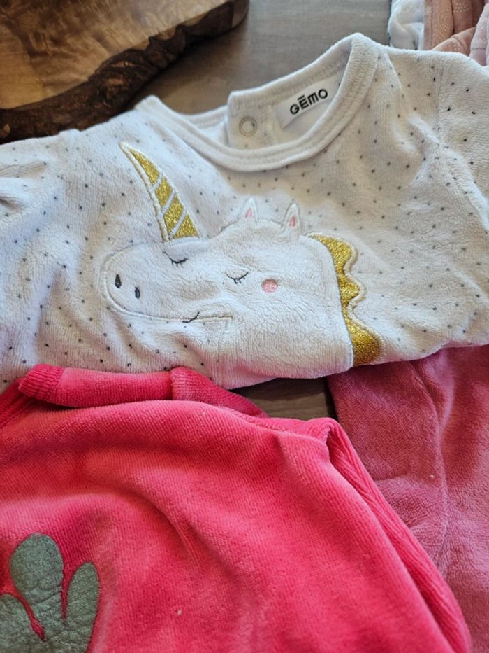 Lot de 15 pyjamas - photo numéro 4