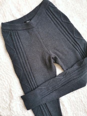 Pantalon en maille tricot contient  laine et  alpaga Etam 38  M gris anthracite.  Bien chaud hiver