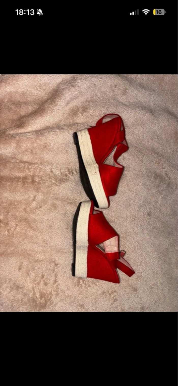 Chaussure - photo numéro 2