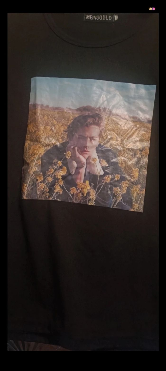 T-shirt noir - photo numéro 2