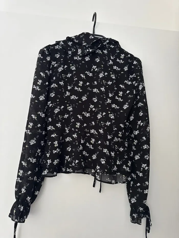 Blouse ouverte sur le devant à fleurs fluide et léger Pimkie - photo numéro 8