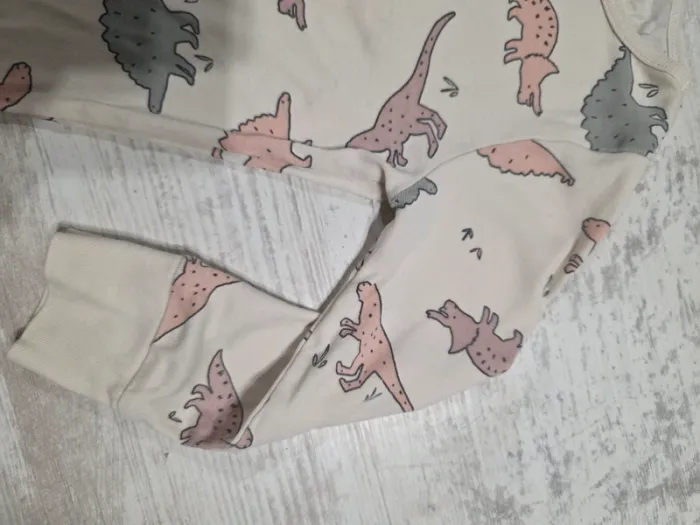 Pyjama 2 pièces Kiabi 5 ans - photo numéro 2