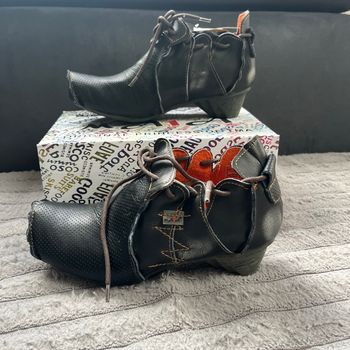 Chaussures en cuir Maïa noires