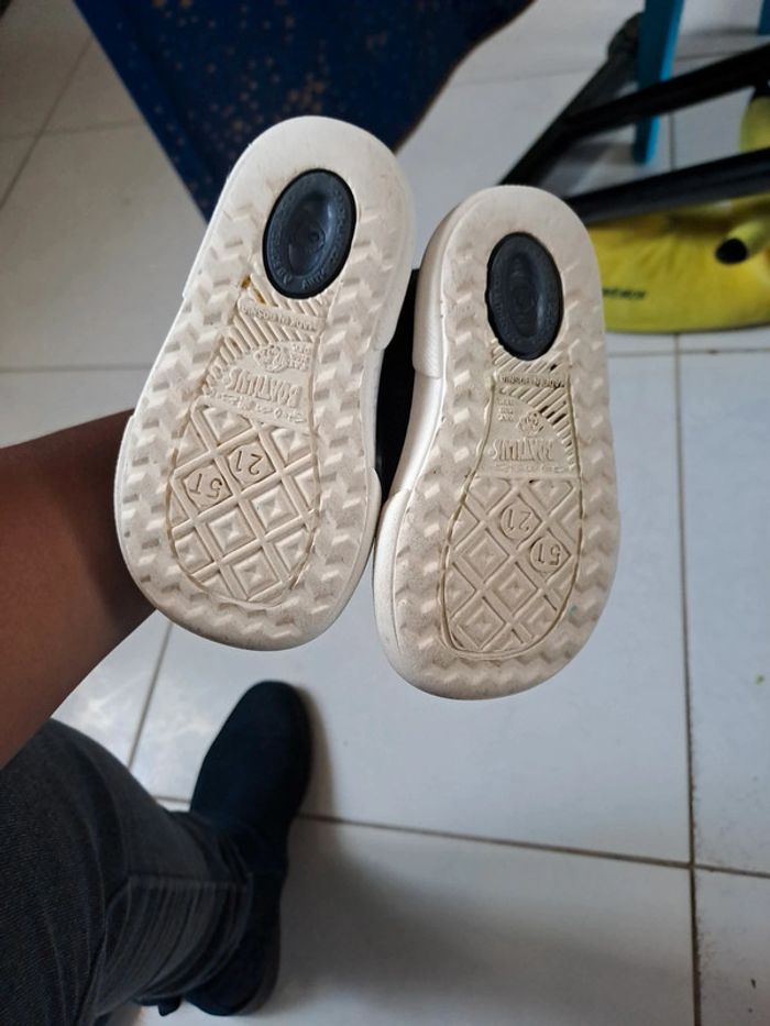 Lot chaussures taille 21 - photo numéro 8