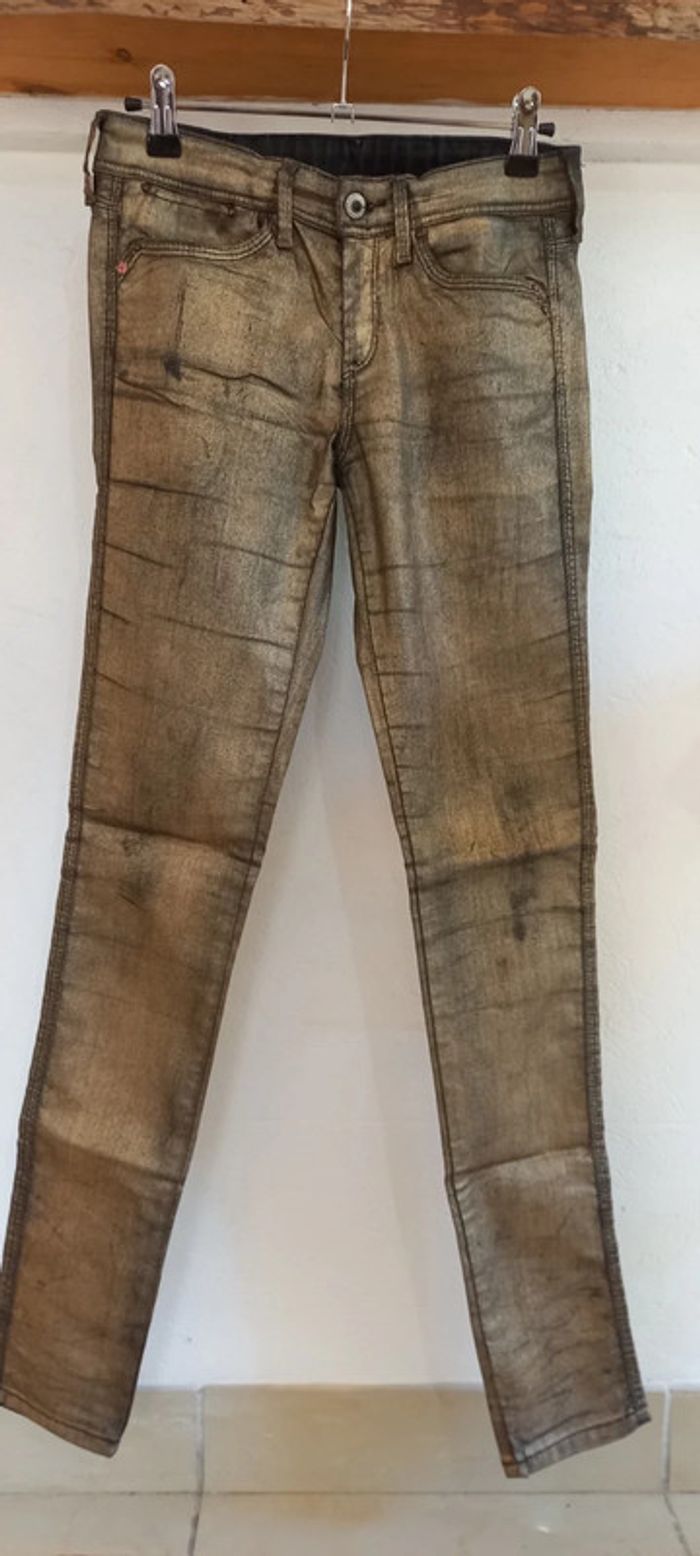 Pantalon Pepe Jeans T34