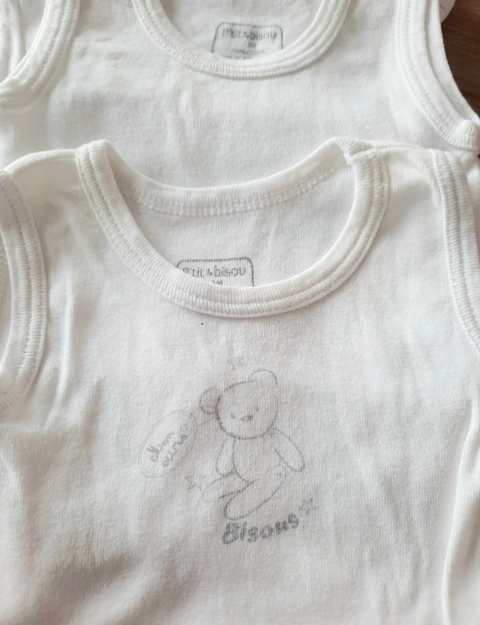 Lot de 3 bodys sans manche - photo numéro 2