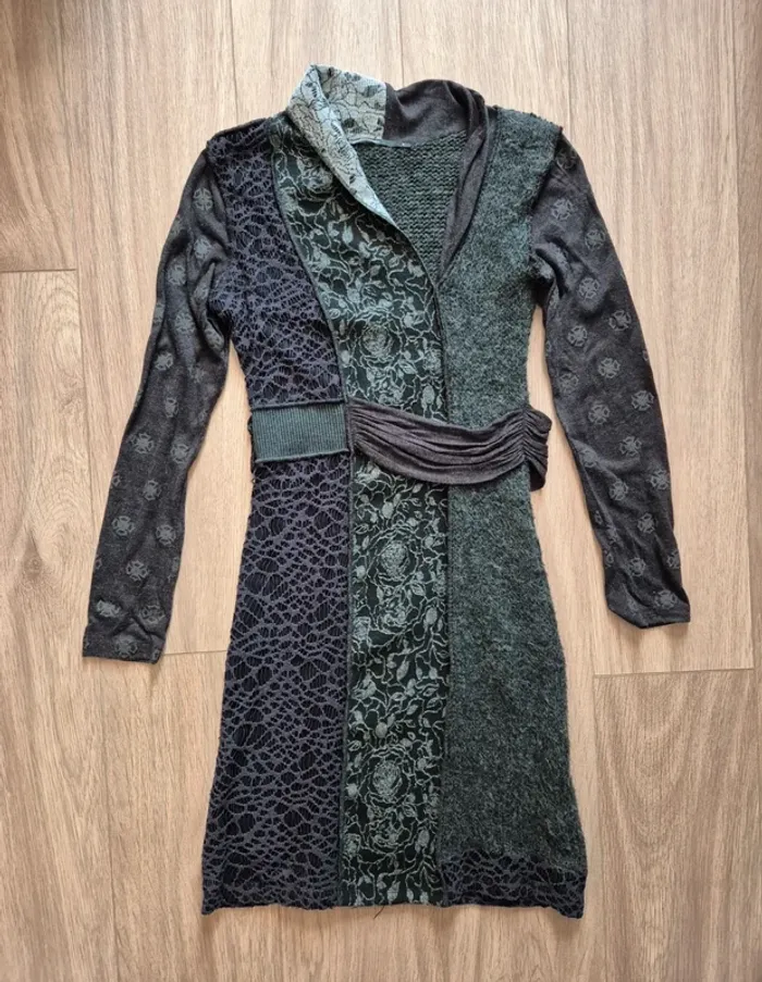Robe pull originale grise angels Nevers die