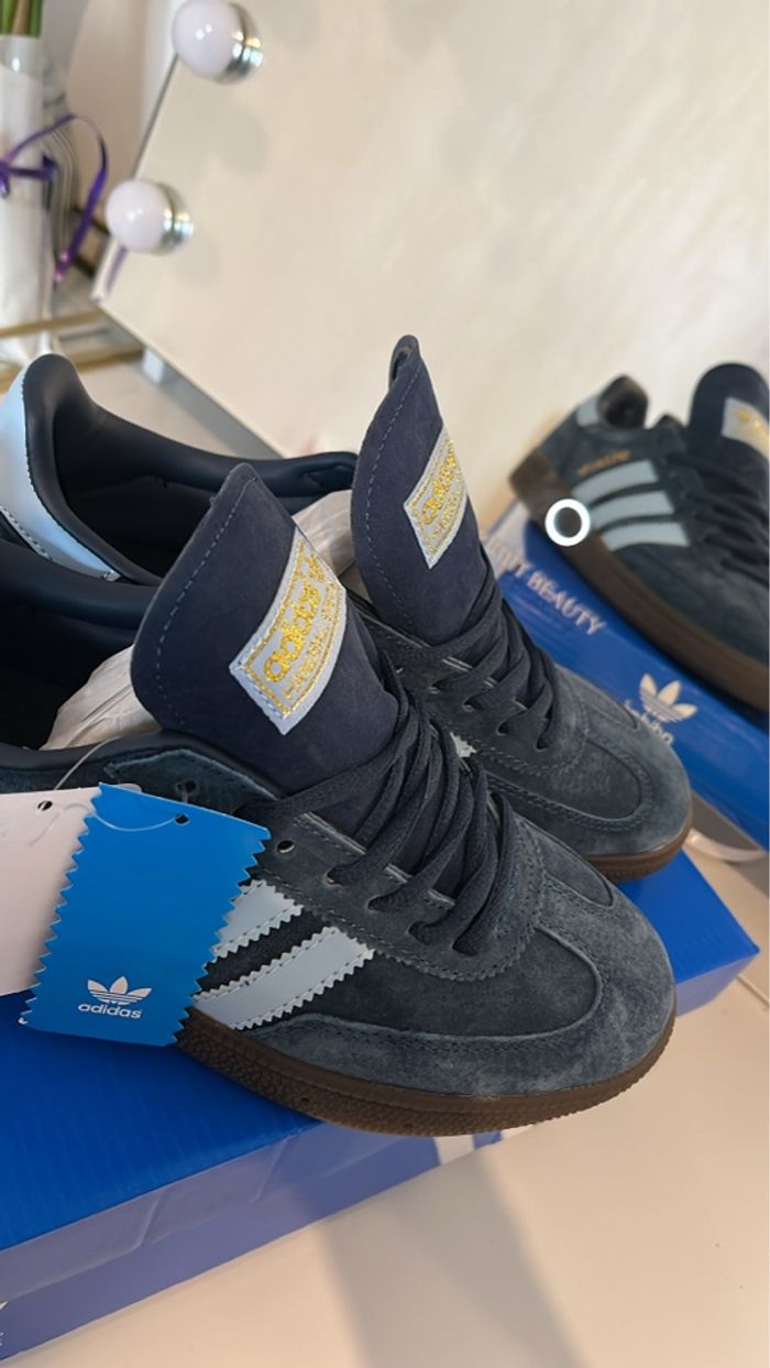 Adidas spezial - photo numéro 2