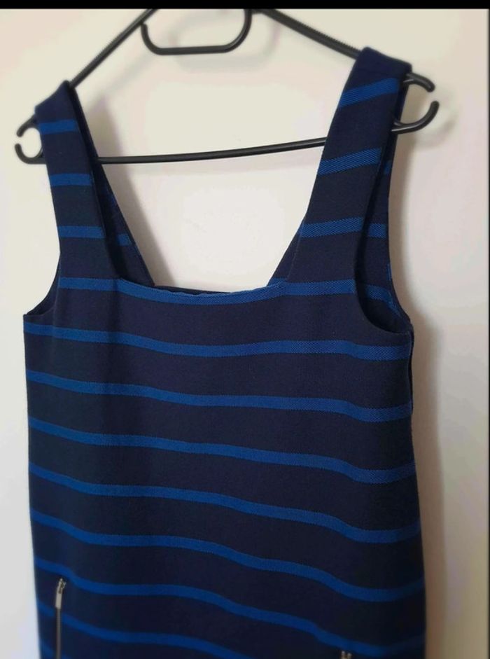 Robe Moulante Mango taille 34  36 - photo numéro 2