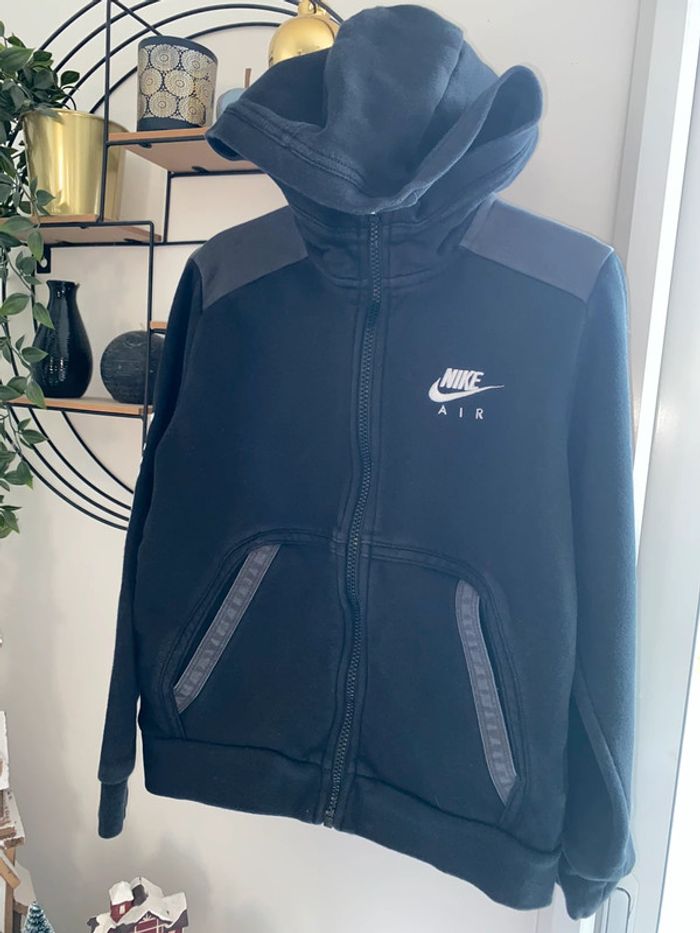 Veste Nike enfant taille 8/9 ans