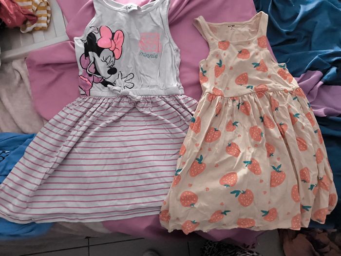 Lot robe et un combishort 8 ans