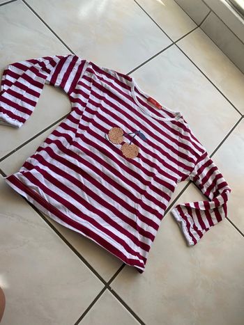 TEE shirt fille 8 ans