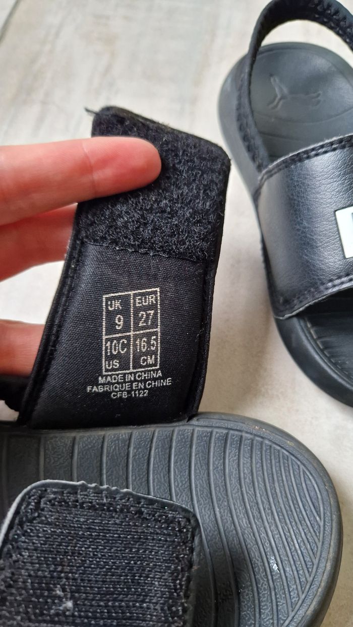 Claquettes PUMA pointure 27 - photo numéro 3