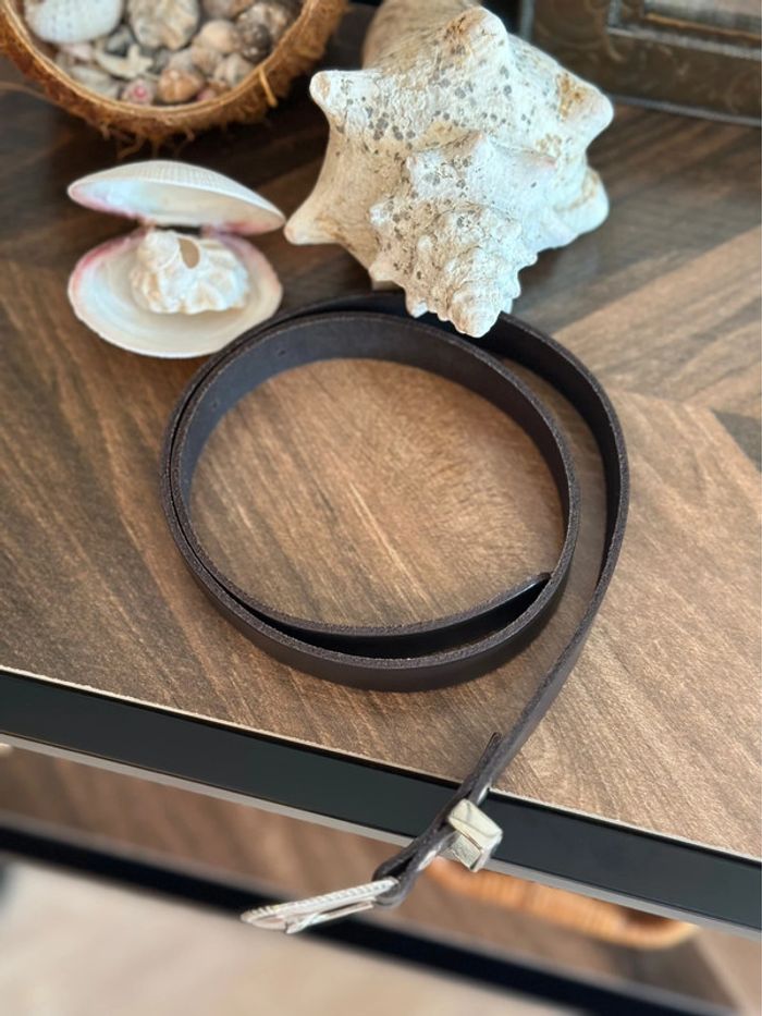 Ceinture fine marron foncé boucle argentée – Fabriquée en France - photo numéro 4