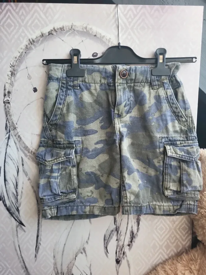 Short militaire 8ans - photo numéro 2