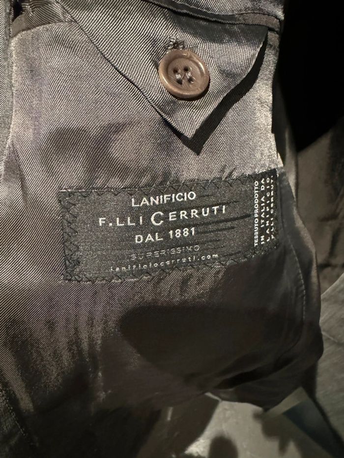 Costume Cerruti taille 52 - photo numéro 2