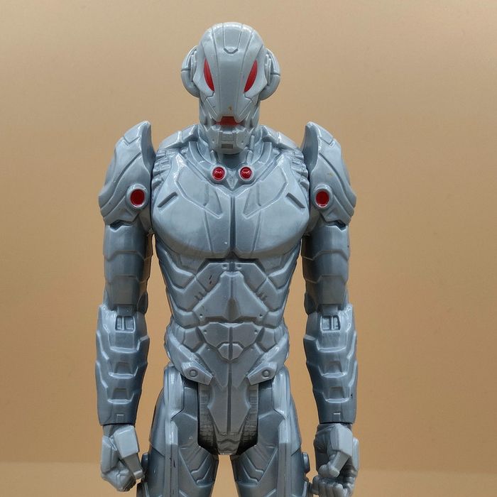 Figurine Marvel Ultron - Hasbro - photo numéro 2