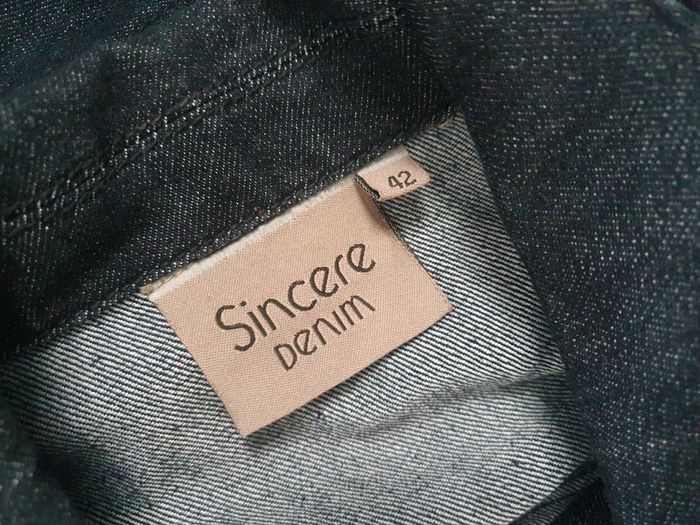 Veste en Jean Foncé - photo numéro 3