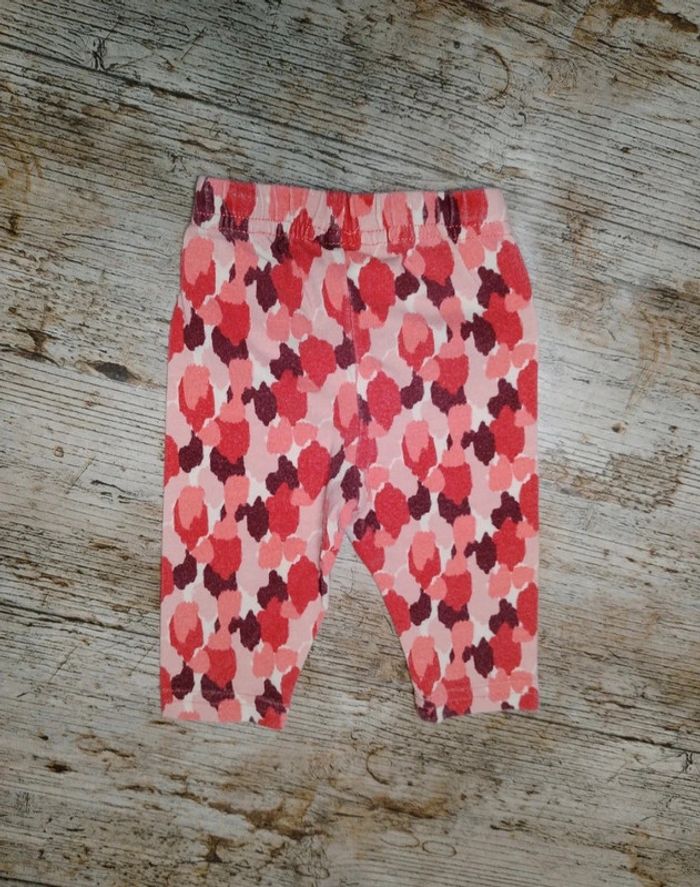 Joli corsaire / legging court été fille 3 mois - photo numéro 2