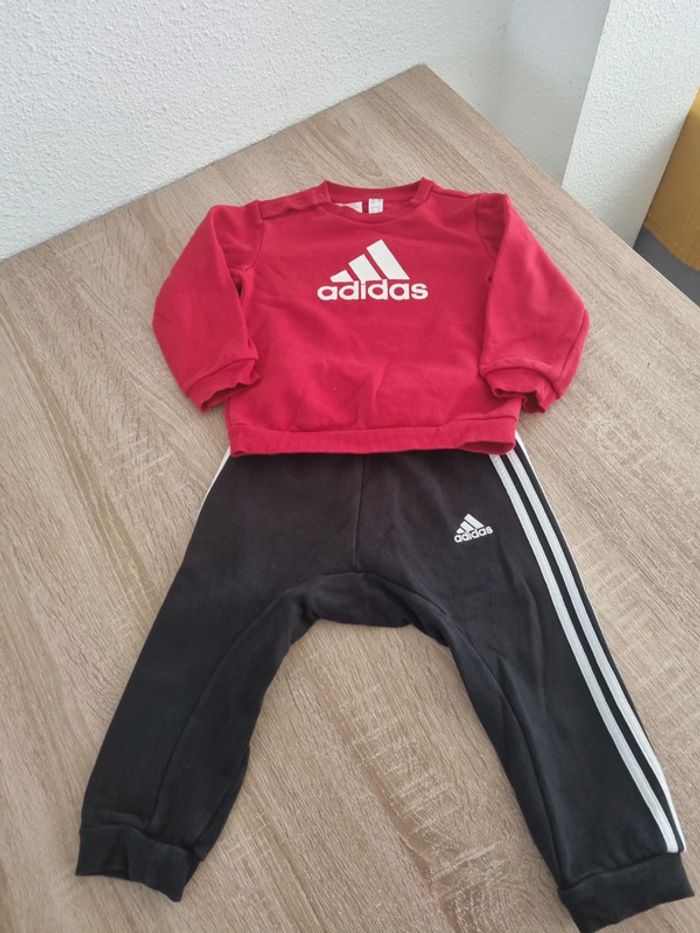 Ensemble adidas