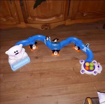 circuit d activité 4 balles COMPLEt fisher price