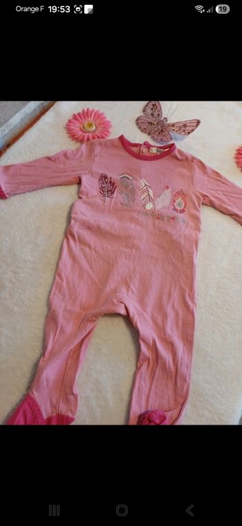 Pyjama bébé taille 6 mois
