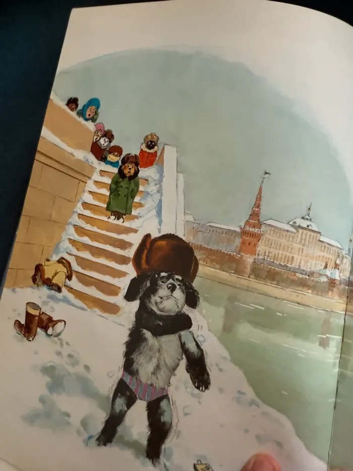 Livre compliqué à trouver album Hachette Jeunesse : Caroline en Russie - photo numéro 6