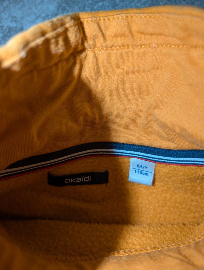 Sweatshirt à col garçon 5 ans - photo numéro 2