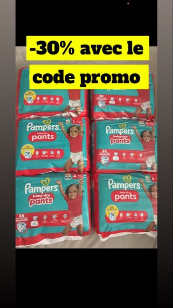 Six paquets de couches culottes taille 5